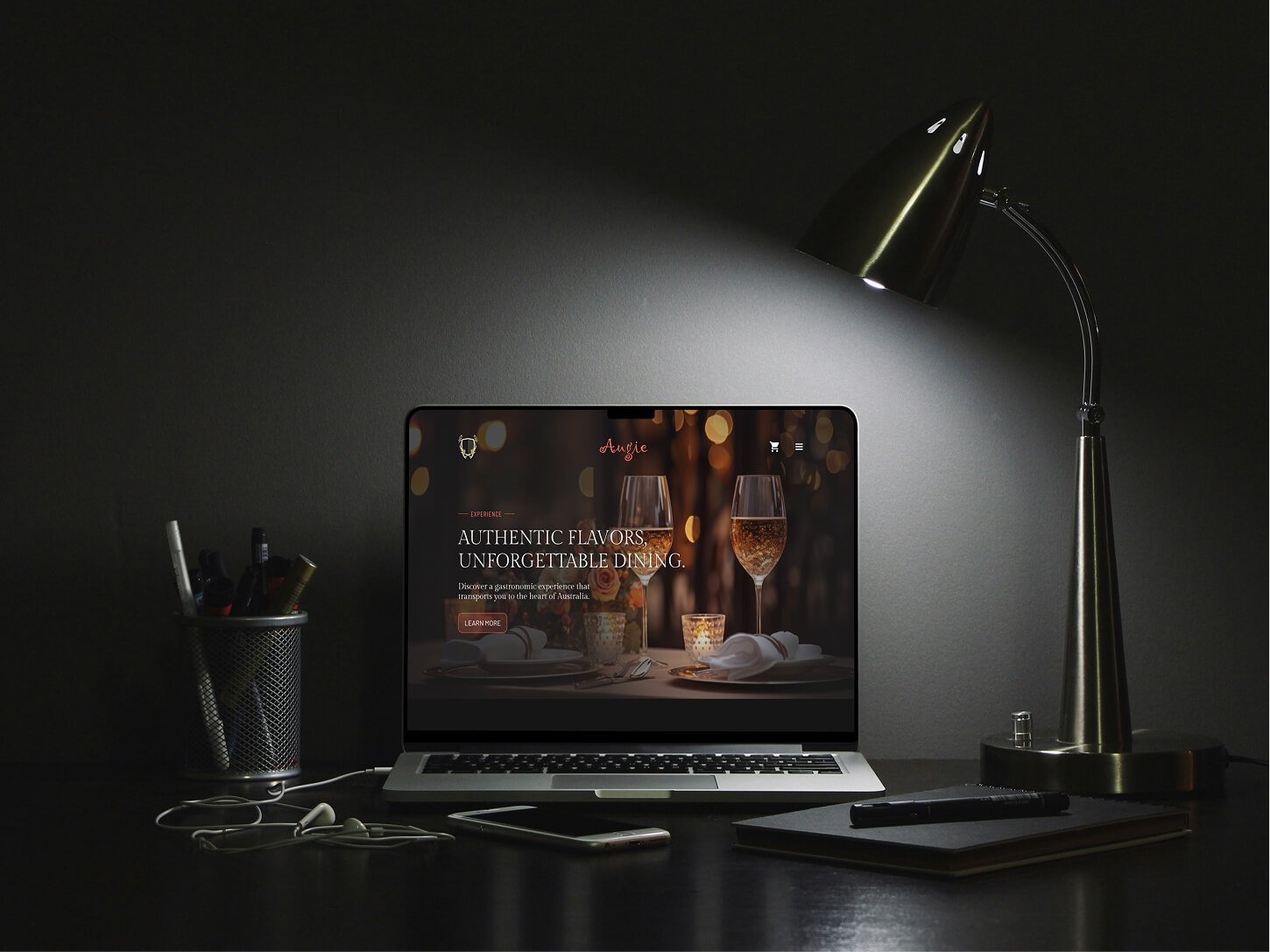 Cover image of the Augie's Restaurant project